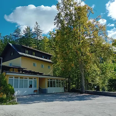 Rooms Barovc By The Lake Jasna-2